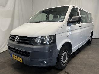 Unfallwagen Volkswagen Transporter Transporter/Caravelle T5 Bus 2.0 (AXA) [85kW]  (11-2003/08-2015) 2012/8