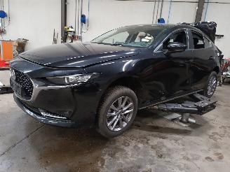 Purkuautot passenger cars Mazda Eldorado 3 (BP) Sedan 2.0 SkyActiv-X 180 M Hybrid 16V (HFY1) [132kW]  (06-2019/=
=2E..) 2019/11