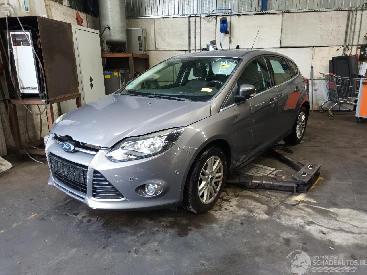 Ford Focus Focus 3 Hatchback 1.0 Ti-VCT EcoBoost 12V 100 (M2DA(Euro 5)) [74kW]  (=
02-2012/05-2018)