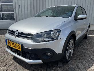 škoda osobní automobily Volkswagen Polo Polo V (6R) Hatchback 1.6 TDI 16V 105 (CAYC(Euro 5)) [77kW]  (06-2009/=
08-2015) 2011/4