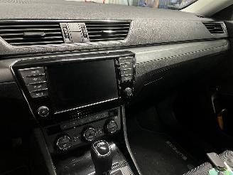Skoda Superb Superb (3V3) Liftback 1.8 TSI 16V (CJSA) [132kW]  (03-2015/06-2024) picture 31