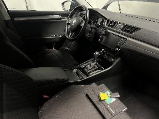 Skoda Superb Superb (3V3) Liftback 1.8 TSI 16V (CJSA) [132kW]  (03-2015/06-2024) picture 23