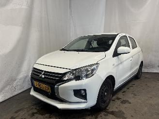 Auto incidentate Mitsubishi Space-star Space Star (A0) Hatchback 1.0 12V (3A90(Euro 5)) [52kW]  (05-2012/...)= 2020/11