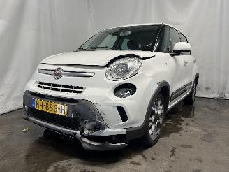 Voiture accidenté Fiat 500L 500L (199) MPV 0.9 TwinAir Turbo 105 (199.B.6000(Euro 6)) [77kW]  (09-=
2012/...) 2015/10