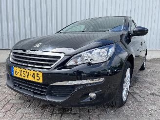 uszkodzony samochody osobowe Peugeot 308 308 SW (L4/L9/LC/LJ/LR) Combi 5-drs 1.6 BlueHDi 120 (DV6FC(BHZ)) [88kW=
]  (03-2014/12-2021) 2014/11