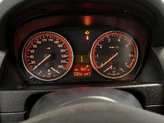 BMW X1 X1 (E84) SUV sDrive 18i 2.0 16V (N46-B20B) [110kW]  (01-2010/06-2015) picture 22