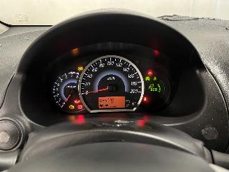 Mitsubishi Space-star Space Star (A0) Hatchback 1.0 12V (3A90(Euro 5)) [52kW]  (05-2012/...)= picture 20
