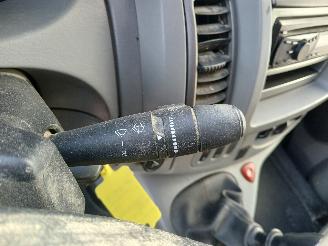 Opel Vivaro Vivaro Van 2.0 CDTI (M9R-692(M9R-F6)) [66kW]  (08-2006/07-2014) picture 14