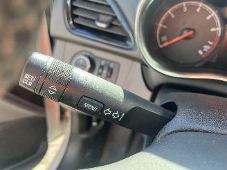 Opel Karl Karl Hatchback 5-drs 1.0 12V (B10XE(Euro 6)) [55kW]  (01-2015/03-2019)= picture 13