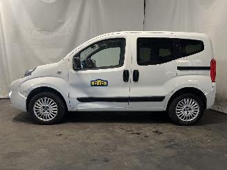 Fiat Qubo Qubo MPV 1.4 (350.A.1000) [57kW]  (10-2009/...) picture 3