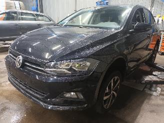 demontáž osobní automobily Volkswagen Polo Polo VI (AW1) Hatchback 5-drs 1.0 TSI 12V BlueMotion (DKJA) [85kW]  (0=
9-2017/...) 2018/5