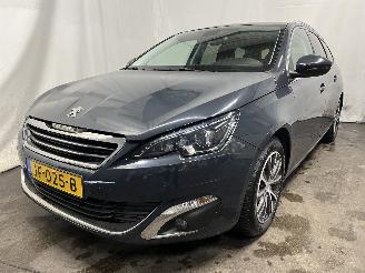 Schadeauto Peugeot 308 308 SW (L4/L9/LC/LJ/LR) Combi 5-drs 1.2 12V e-THP PureTech 130 (EB2DTS=
(HNY)) [96kW]  (03-2014/06-2021) 2016/2