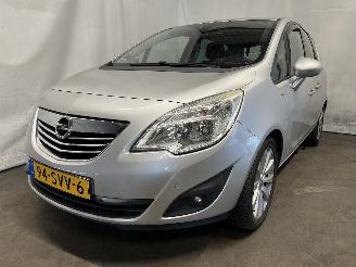 Schadeauto Opel Meriva Meriva (B) MPV 1.4 Turbo 16V Ecotec (A14NET(Euro 5)) [103kW]  (06-2010=
/03-2017) 2011/12