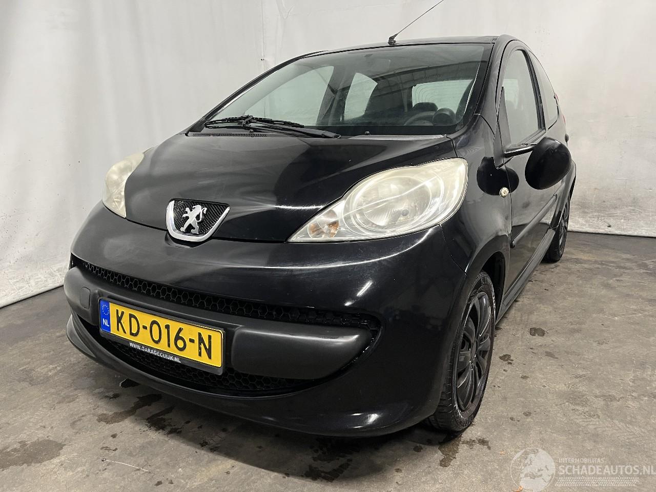Peugeot 107 107 Hatchback 1.0 12V (384F(1KR)) [50kW]  (06-2005/05-2014)