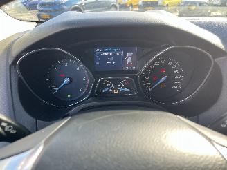 Ford Focus Focus 3 Wagon Combi 1.6 TDCi ECOnetic (NGDB) [77kW]  (05-2012/05-2018)= picture 17