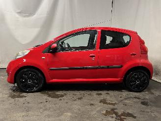 Citroën C1 C1 Hatchback 1.0 12V (384F(CFA)) [50kW]  (06-2005/09-2014) picture 4