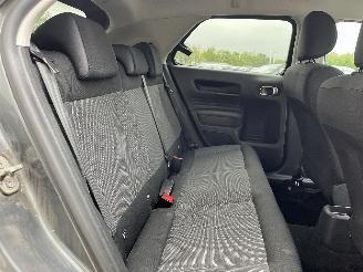 Citroën C4 C4 Cactus (0B/0P) Hatchback 5-drs 1.2 PureTech 82 12V (EB2F(HMZ)) [60k=
W]  (09-2014/...) picture 14