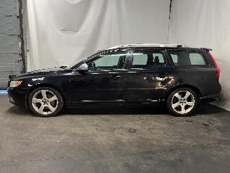 Volvo V-70 V70 (BW) Combi 2.0 T 16V (B4204T6) [149kW]  (09-2009/12-2011) picture 4