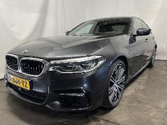 Coche accidentado BMW 5-serie 5 serie (G30) Sedan 530e iPerformance (B48-B20A) [185kW]  (03-2017/06-=
2020) 2017/4