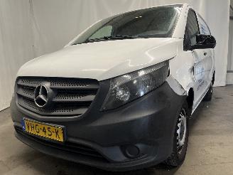 Schadeauto Mercedes Vito Vito (447.6) Van 2.2 114 CDI 16V (OM651.950) [100kW]  (10-2014/...) 2016/7