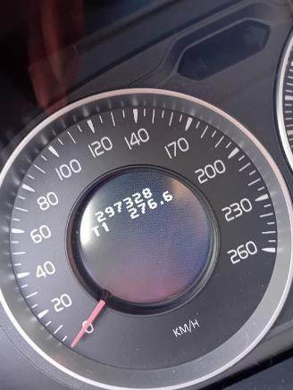 Volvo V-60 V60 I (FW/GW) Combi 1.6 T4 16V Flexifuel (B4164T2) [132kW]  (04-2011/1=
2-2015) picture 2