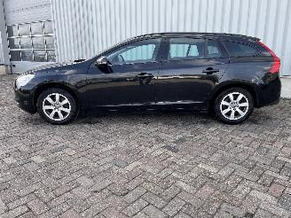 Volvo V-60 V60 I (FW/GW) Combi 1.6 T4 16V Flexifuel (B4164T2) [132kW]  (04-2011/1=
2-2015) picture 4