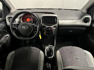 Toyota Aygo Aygo (B40) Hatchback 1.0 12V VVT-i (1KR-FE) [51kW]  (05-2014/06-2018) picture 21
