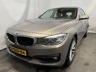 krockskadad bil auto BMW 3-serie 3 serie Gran Turismo (F34) Hatchback 320i 2.0 16V (N20-B20A) [135kW]  =
(03-2013/06-2016) 2013/12