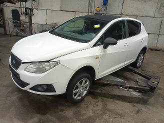 demontáž osobní automobily Seat Ibiza Ibiza IV (6J5) Hatchback 5-drs 1.2 TDI Ecomotive (CFWA) [55kW]  (06-20=
10/05-2015) 2011/1