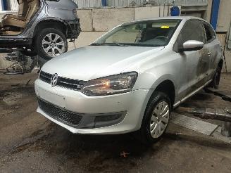 Purkuautot passenger cars Volkswagen Polo Polo V (6R) Hatchback 1.2 12V BlueMotion Technology (CGPA(Euro 5)) [51=
kW]  (06-2009/05-2014) 2010/1