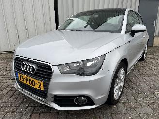 Damaged car Audi A1 A1 (8X1/8XK) Hatchback 3-drs 1.4 TFSI 16V 122 (CAXA(Euro 5)) [90kW]  (=
05-2010/04-2015) 2011/1