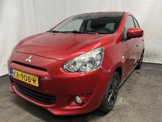 skadebil auto Mitsubishi Space-star Space Star (A0) Hatchback 1.2 12V (3A92) [59kW]  (10-2012/...) 2016/1