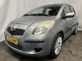 Unfallwagen Toyota Yaris Yaris II (P9) Hatchback 1.3 16V VVT-i (2SZFE) [64kW]  (08-2005/11-2010=
) 2006/9