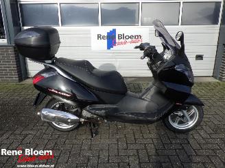 škoda motocykly Aprilia Atlantic 125 SP 2012/7
