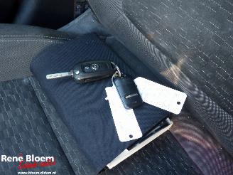 Opel Astra 1.2 Business Edition 110pk picture 14