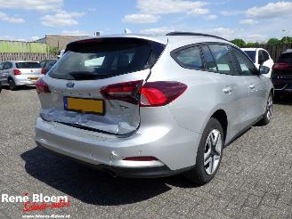 Auto incidentate Ford Focus 1.0 EcoBoost Titanium Hybrid 125pk 2022/3