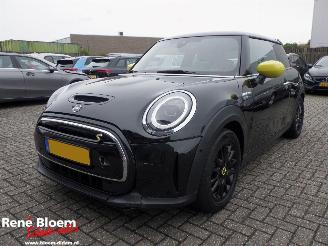 uszkodzony samochody osobowe Mini Mini Electric Resolut Edition 33kWh Camden 2022/7