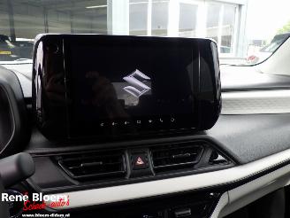 Suzuki Swift 1.2 Select Smart Hybrid picture 14