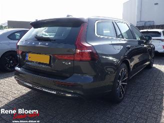 Auto incidentate Volvo V-60 2.0 T6 Plug-in-Hybrid Essentiawl Bright AWD 253pk 2025/3