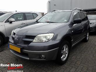 Auto incidentate Mitsubishi Outlander Sport 2.0 Invite 136pk Airco 2007/7