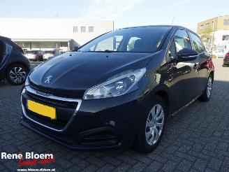 Schadeauto Peugeot 208 1.2 Puretech Active 5drs Airco 2016/11