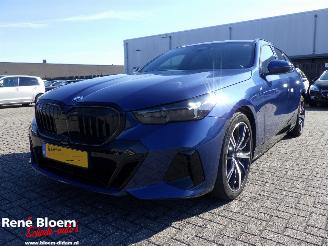 krockskadad bil auto BMW 5-serie 550e X-Drive 489pk Full Option 2025/2