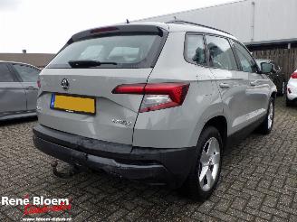 damaged passenger cars Skoda Karoq 1.5 TSi Ambition Business 150pk 2019/5