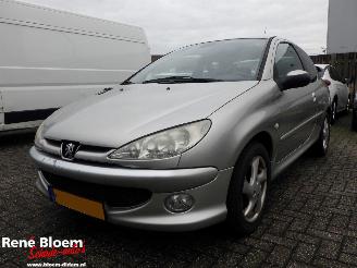 skadebil auto Peugeot 206 1.4 16V XS Pack Airco 2004/4