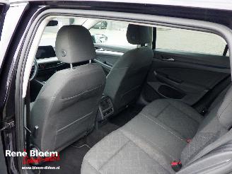 Volkswagen Golf 2.0 TDI Life Business picture 12