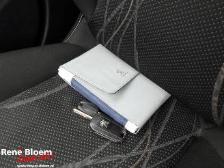 Peugeot 208 1.2 VTi Blue Lease Airco 5drs picture 18
