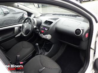 Peugeot 107 1.0 Active Airco picture 7