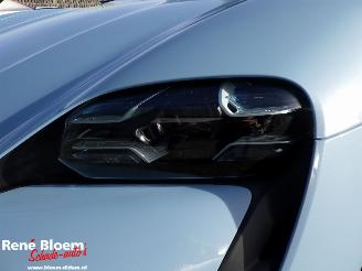 Porsche Taycan 4 Cross Turismo picture 7