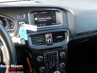 Volvo V-40 2.0 D3 Dynamic 150pk Aut Edition picture 16
