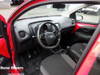 Toyota Aygo 1.0 VVT-I X-Fun Airco 5drs picture 14